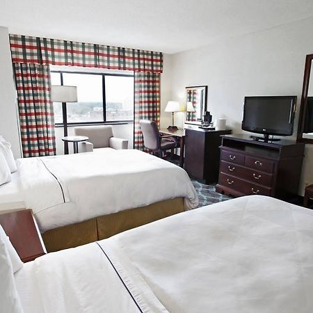 Red Lion Hotel Highpoint Екстериор снимка