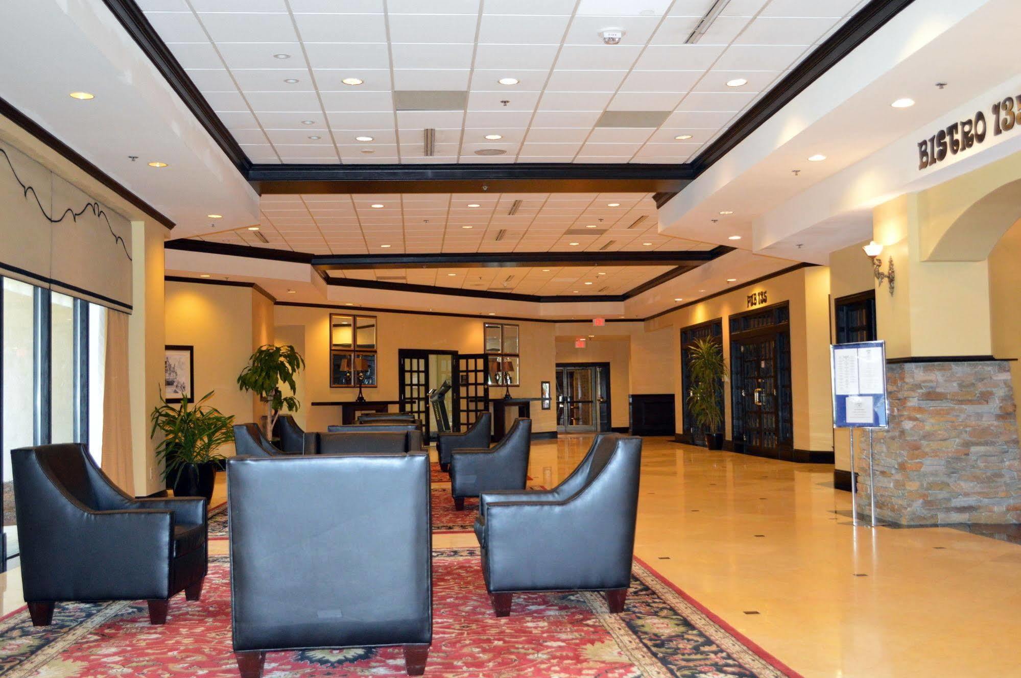 Red Lion Hotel Highpoint Екстериор снимка